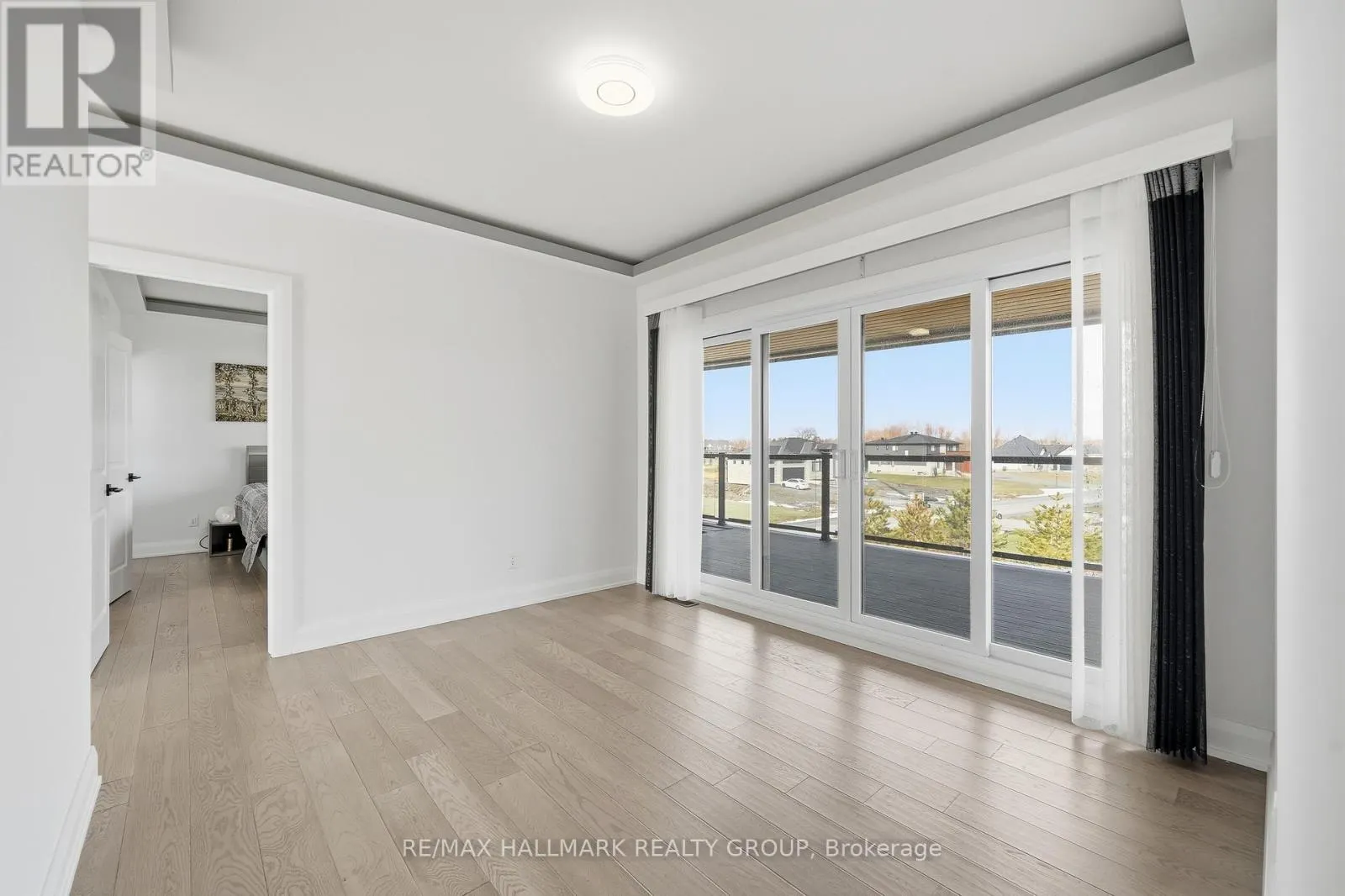 225 SUMMERVIEW TERRACE