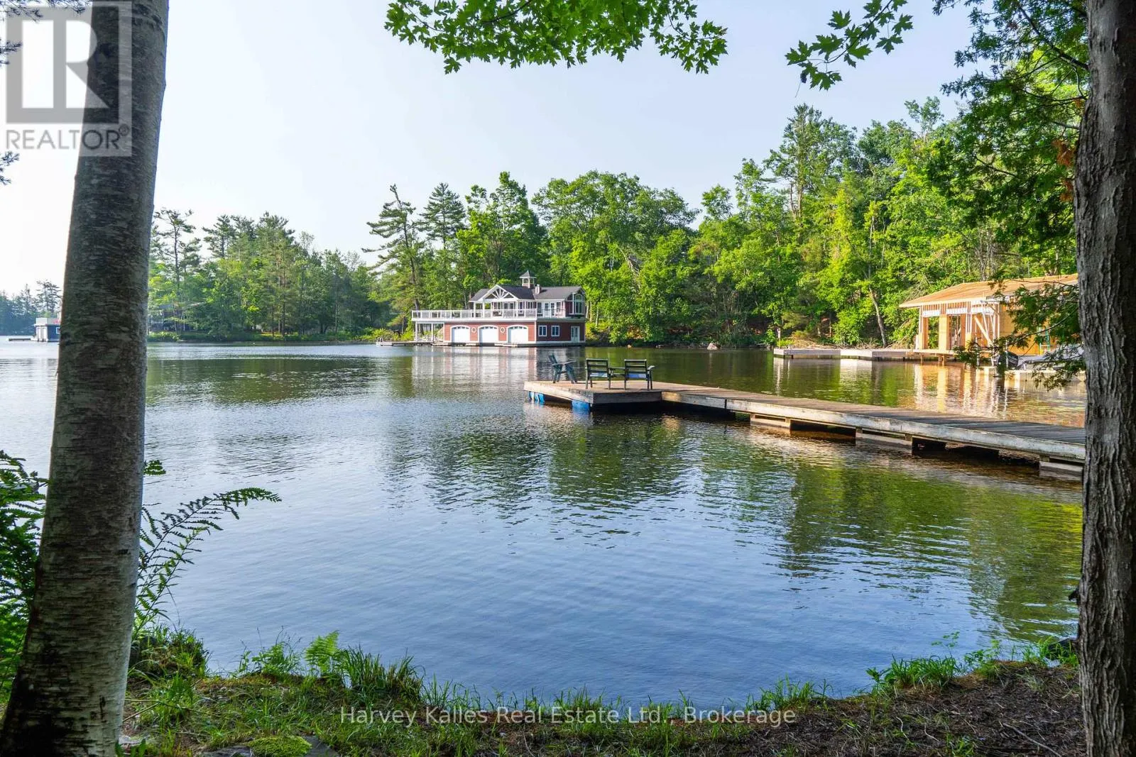 4 - 1254 BARLOCHAN ROAD #4