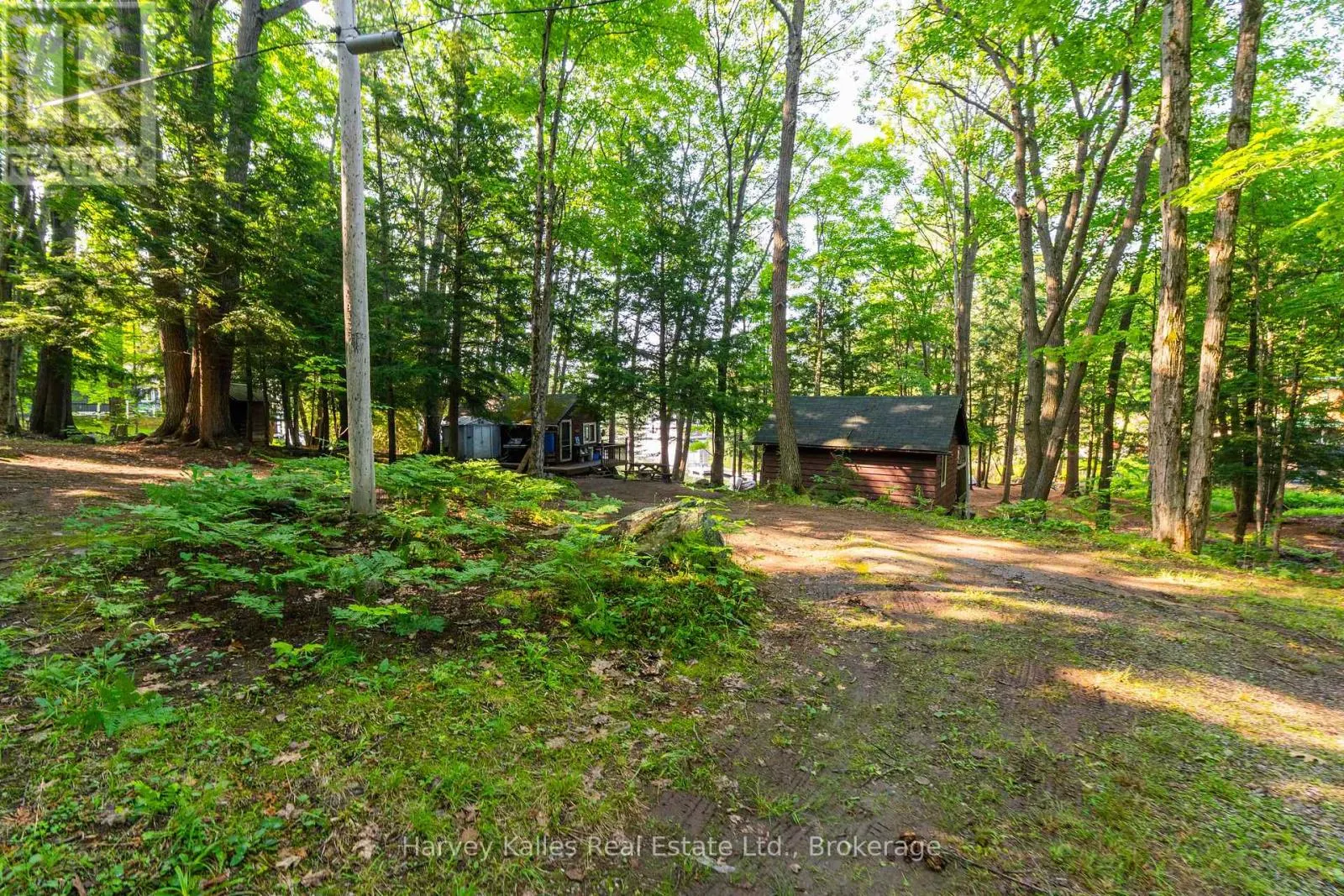4 - 1254 BARLOCHAN ROAD #4