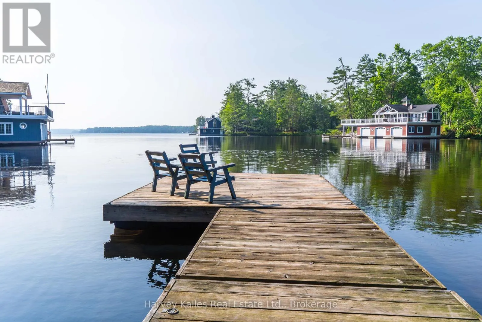4 - 1254 BARLOCHAN ROAD #4