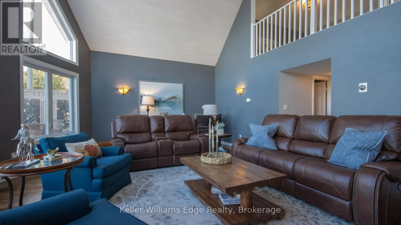 43 LAKESHORE DRIVE