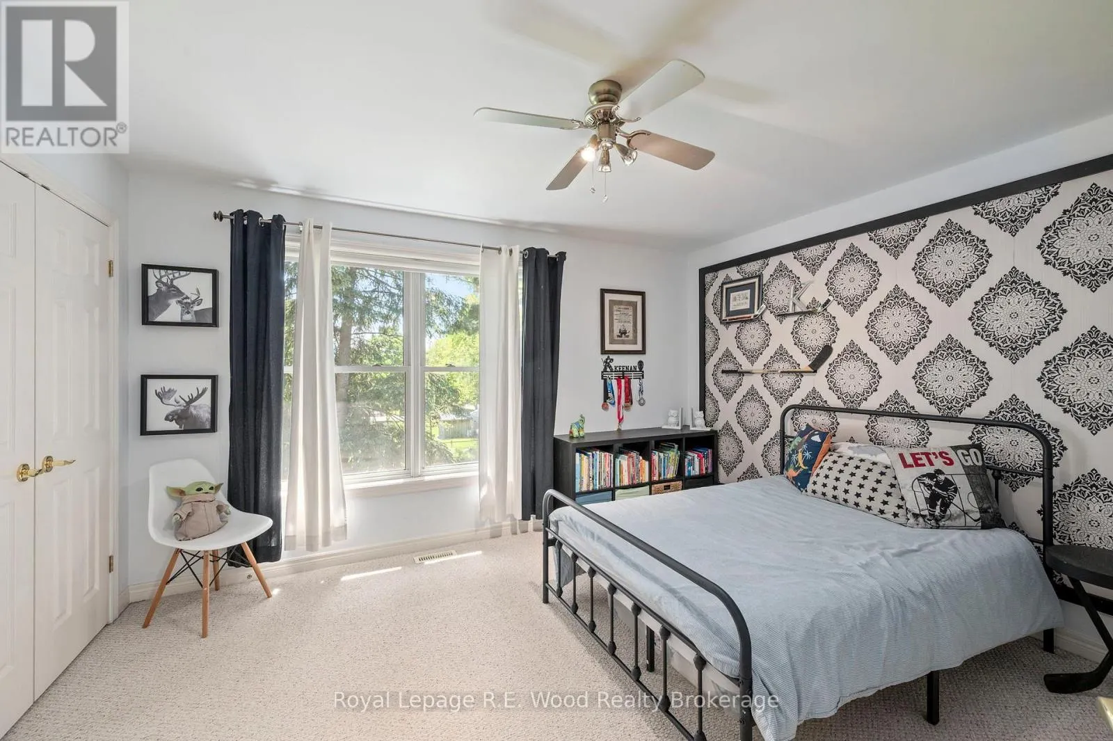 29 WOODSIDE DRIVE