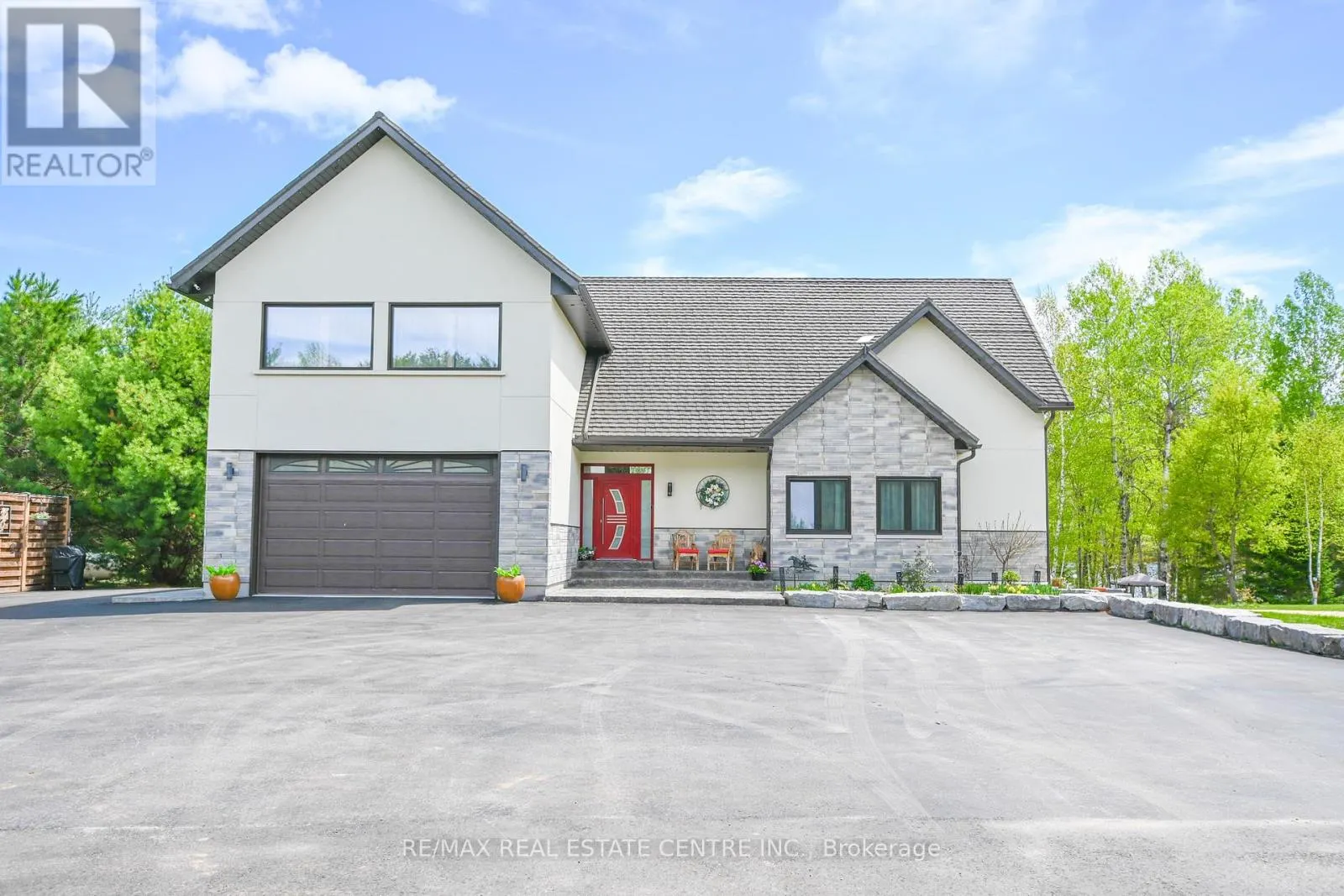 99 BRETHOUR ROAD