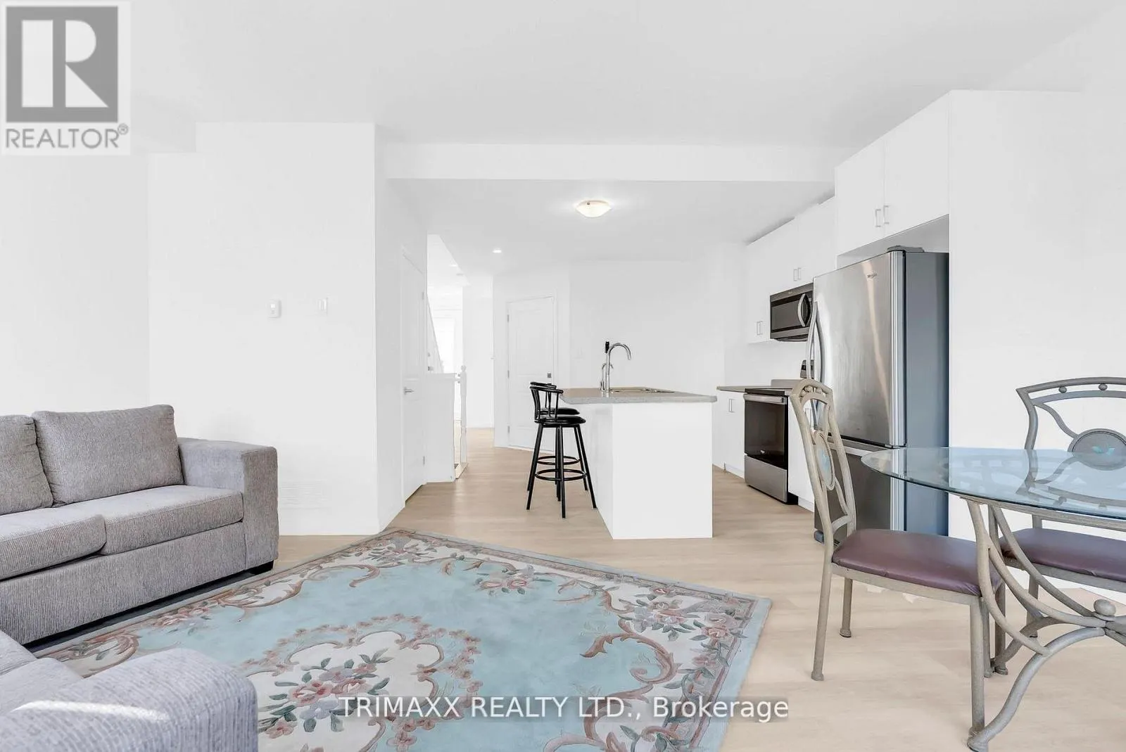 31 - 1465 STATION STREET