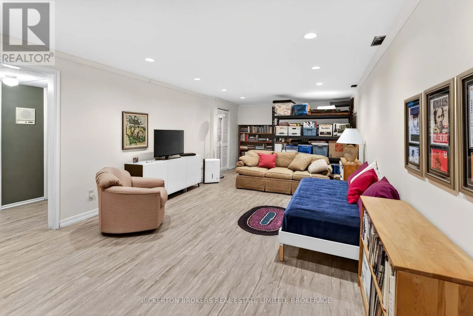 36 SHEMROCK DRIVE
