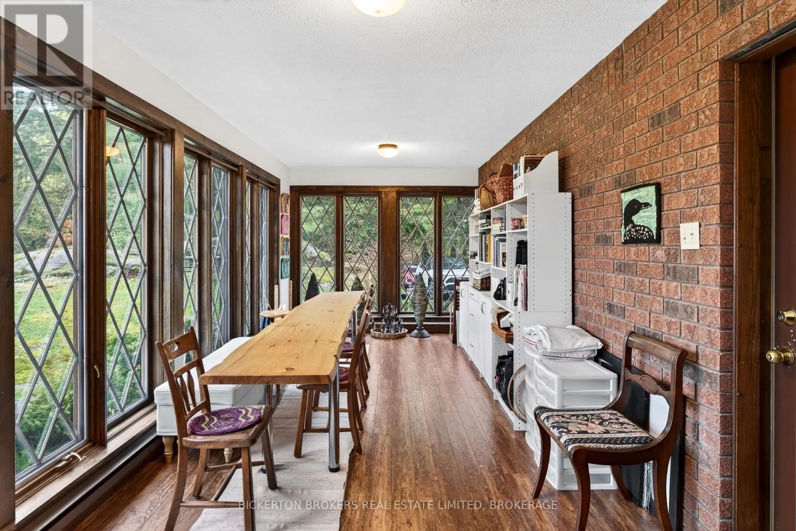 36 SHEMROCK DRIVE
