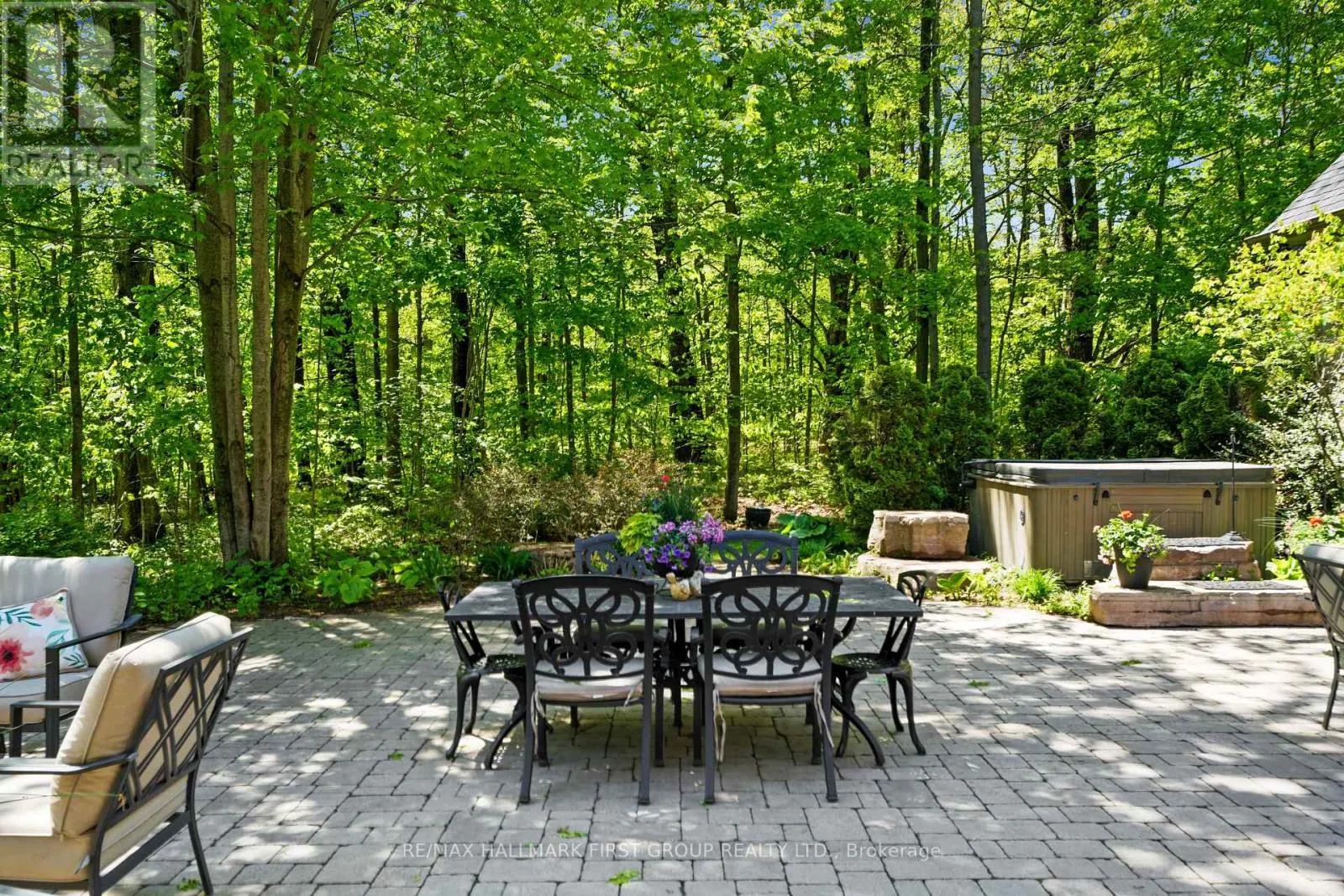 5 IRONWOOD CRESCENT