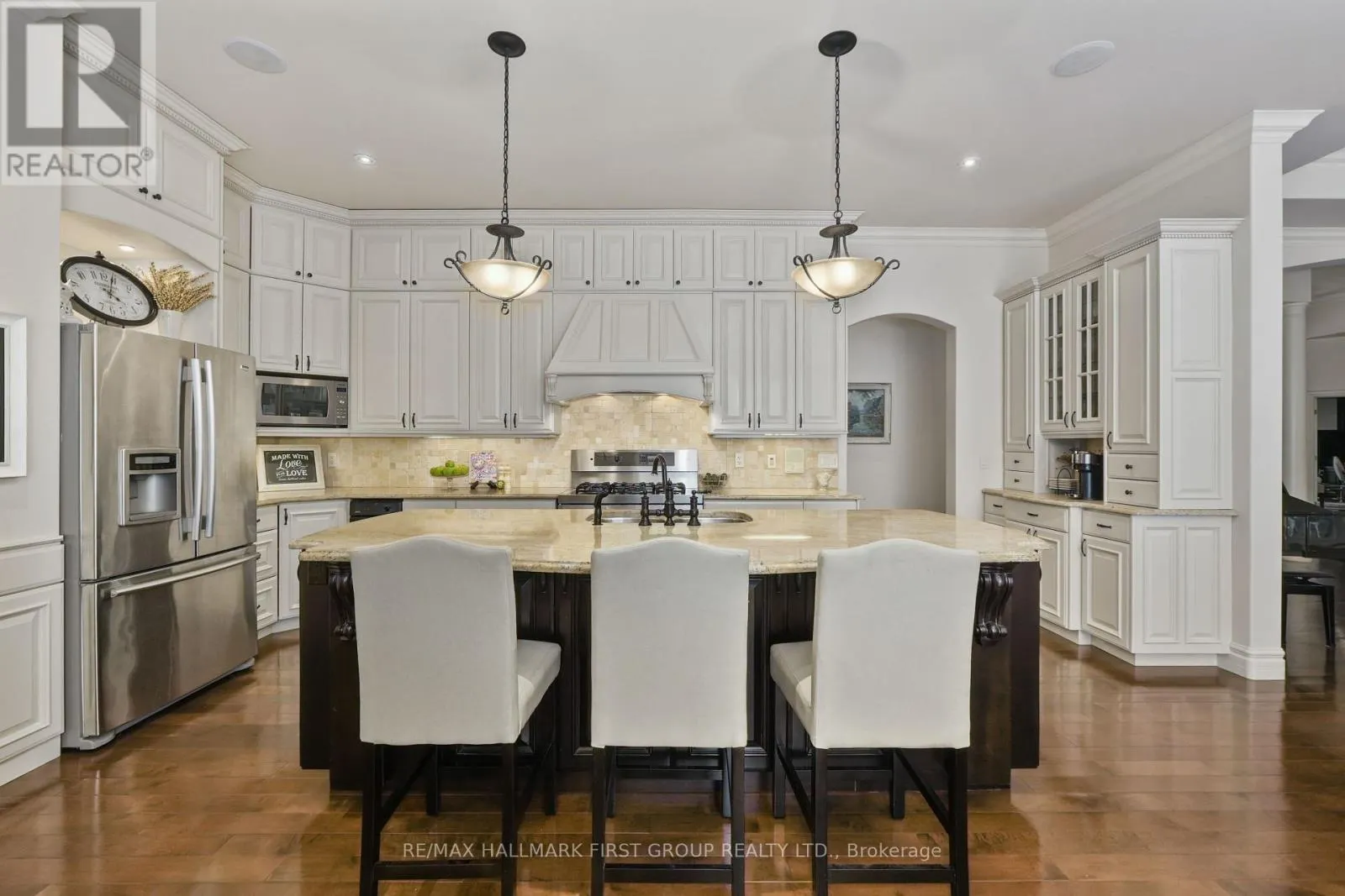 5 IRONWOOD CRESCENT
