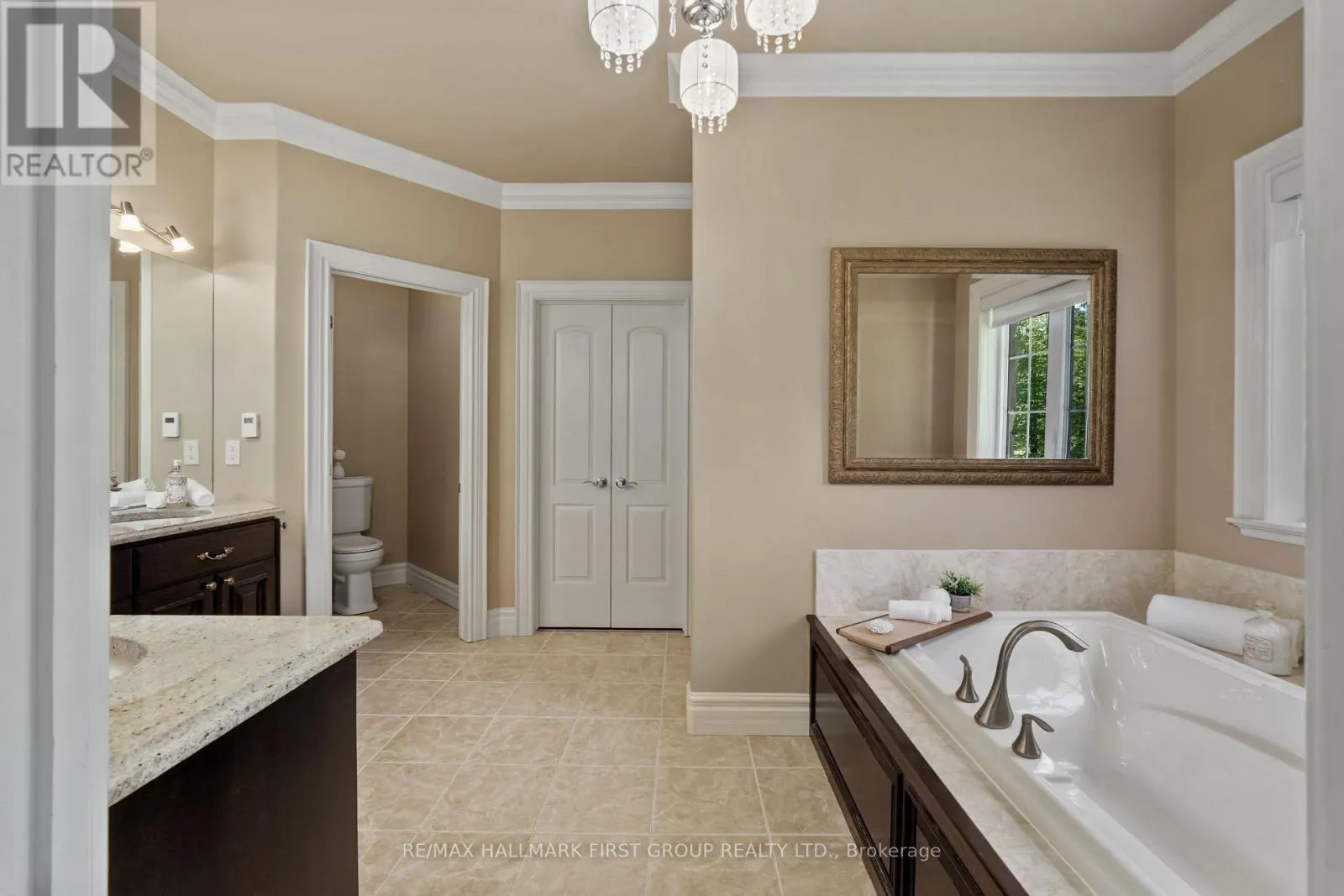 5 IRONWOOD CRESCENT