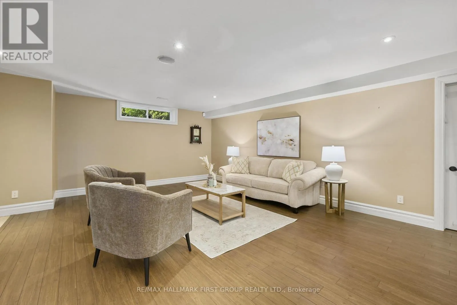 5 IRONWOOD CRESCENT