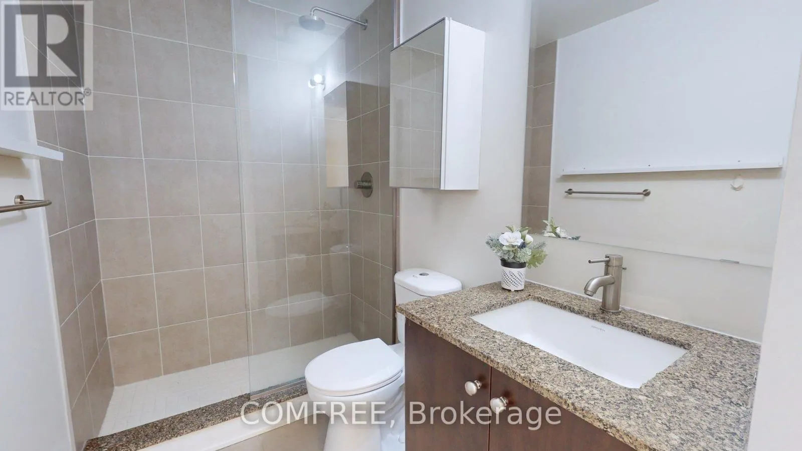 606 - 485 RICHMOND ROAD