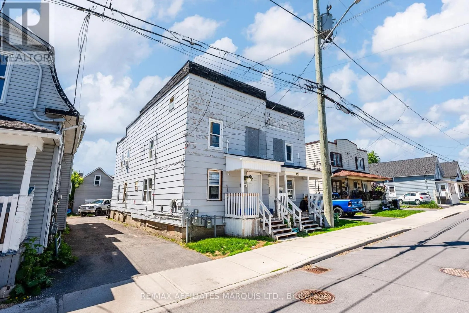 231 LOUISA STREET