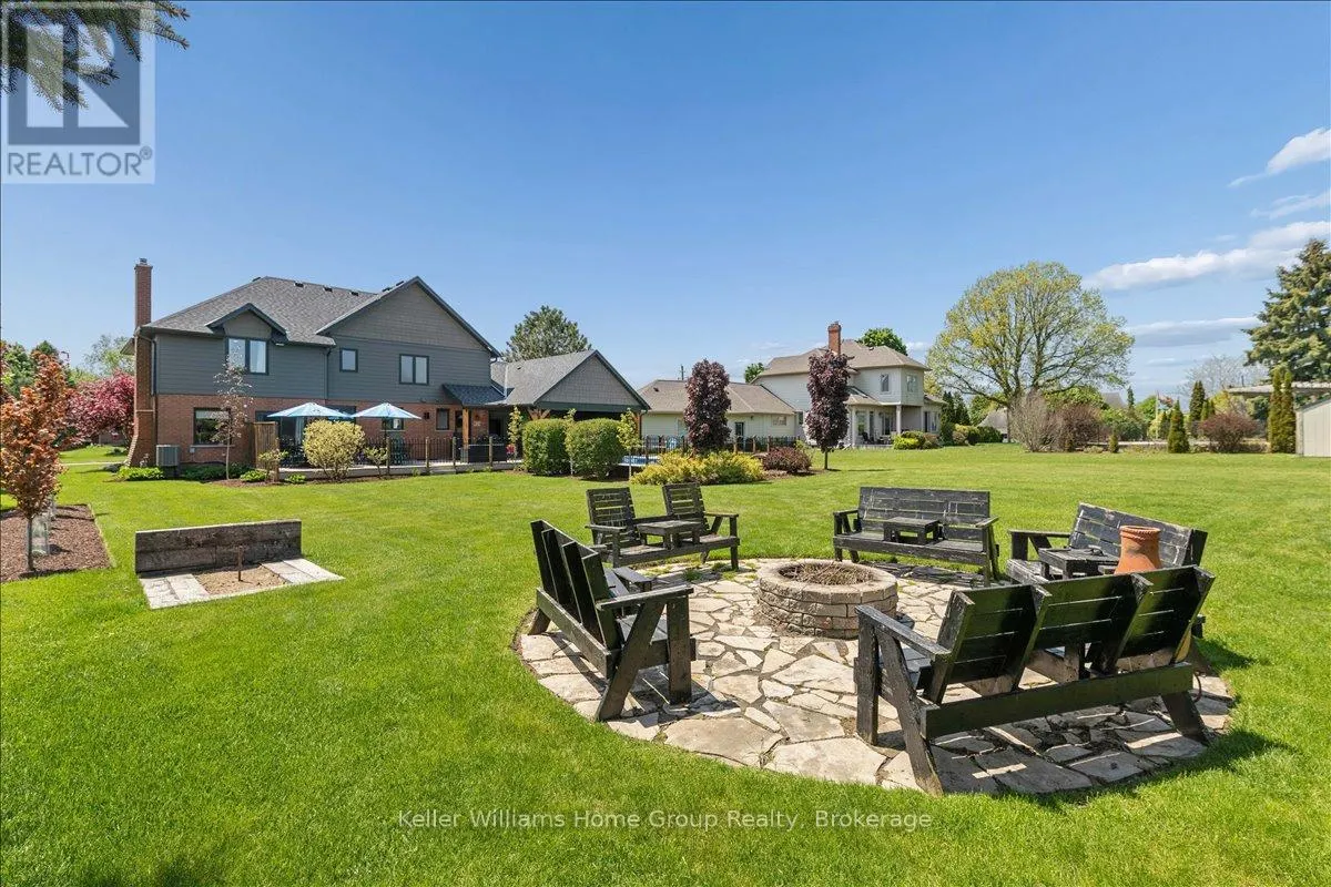 8 STONEFIELD DRIVE