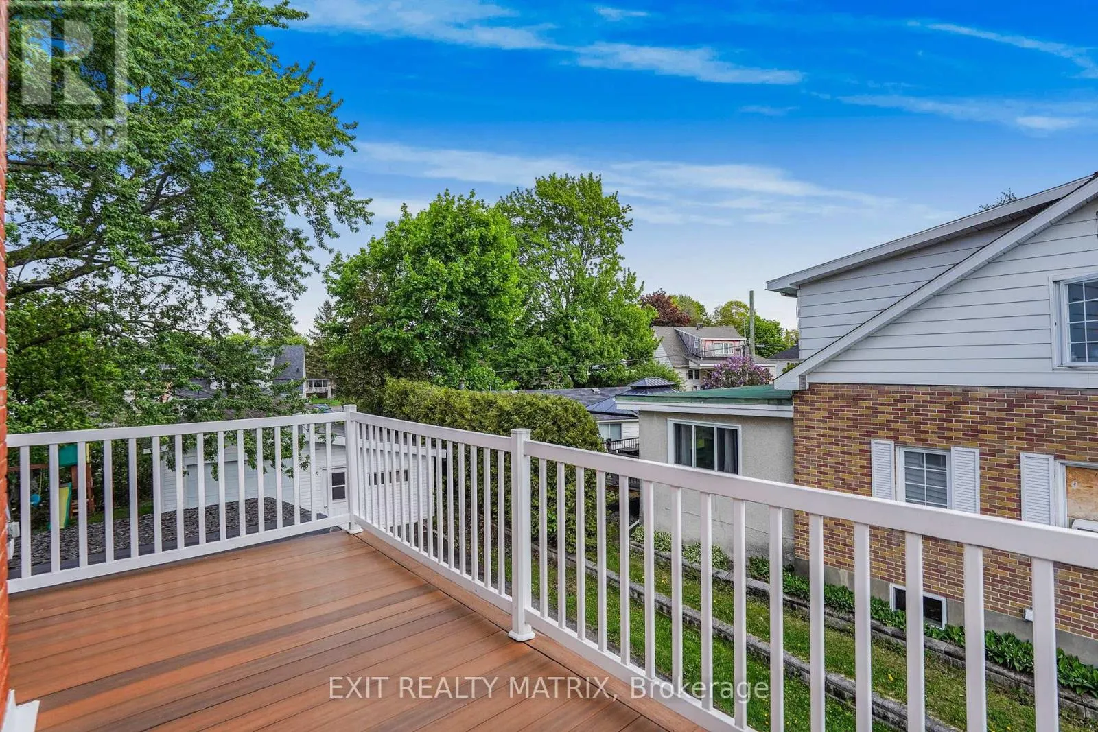 453 GARNEAU ROAD