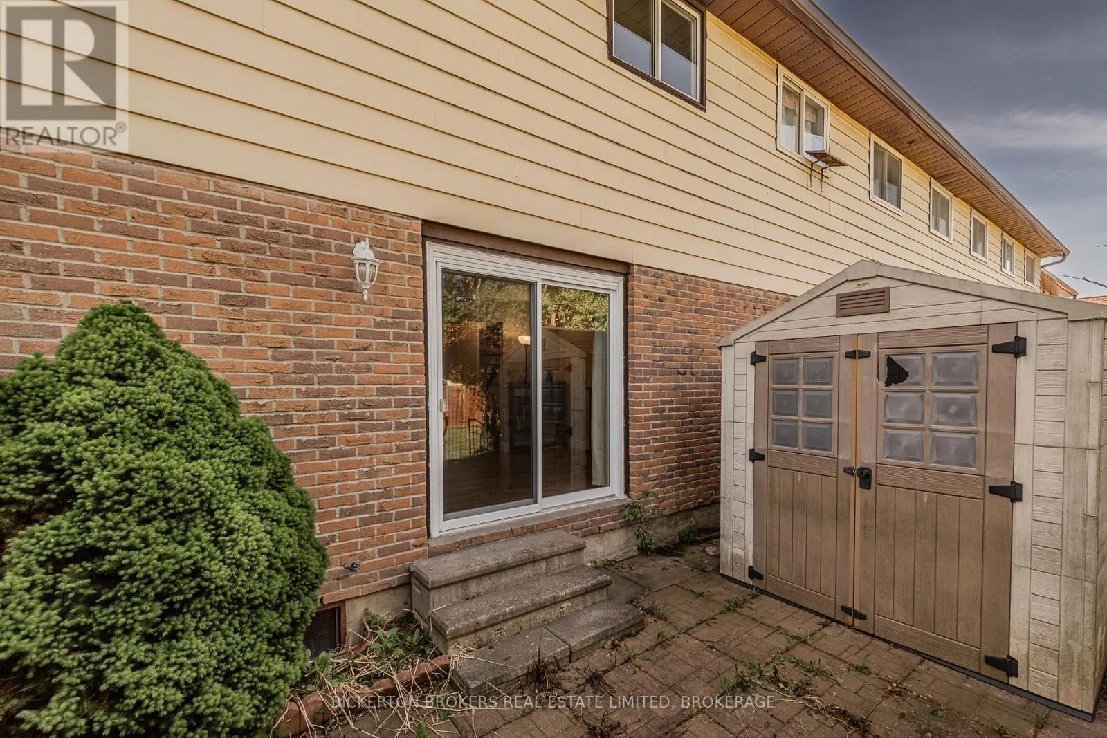 11 - 316 FORSYTH STREET #11