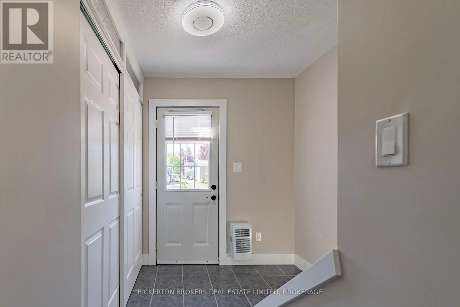 11 - 316 FORSYTH STREET #11