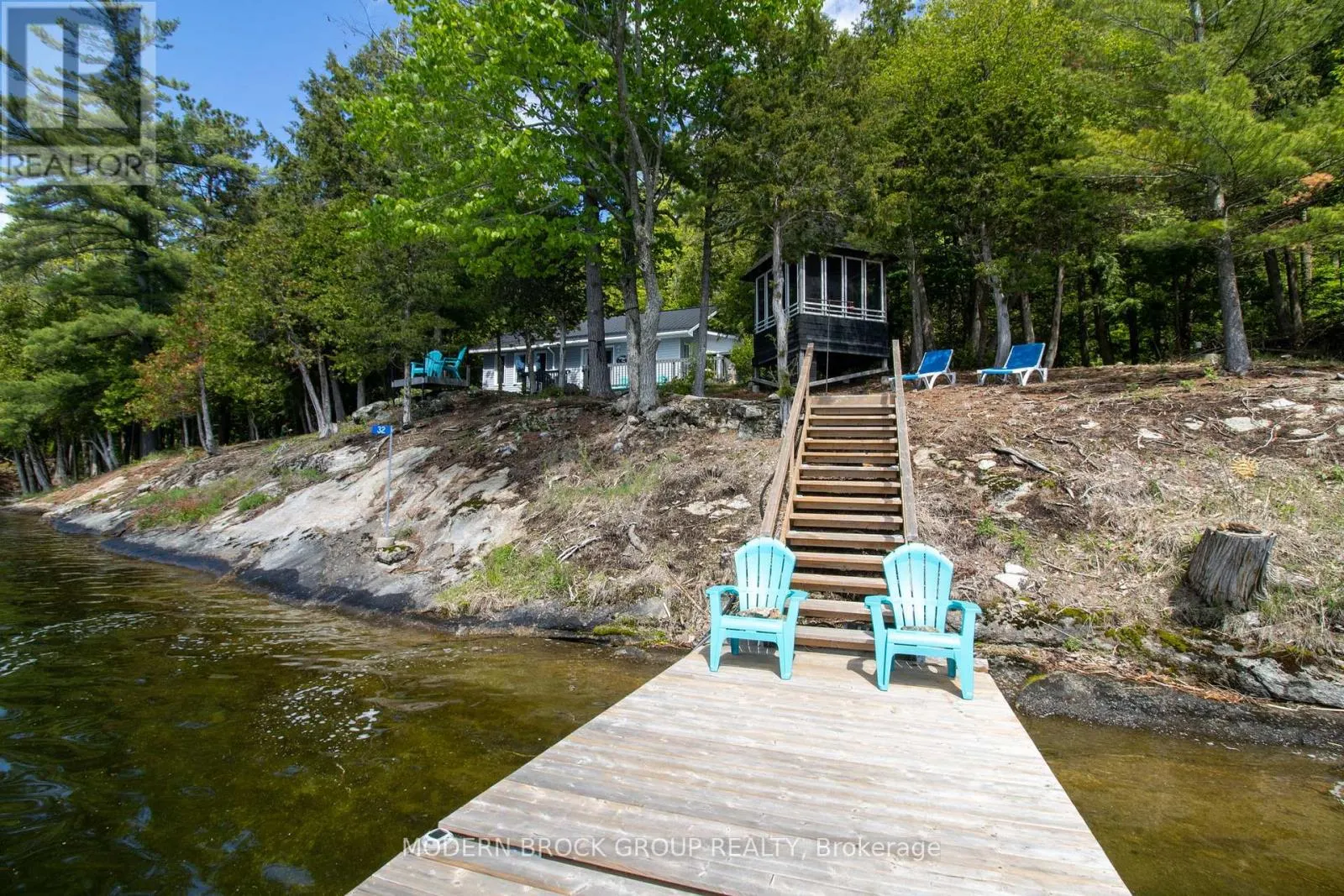32 BUCK ISLAND