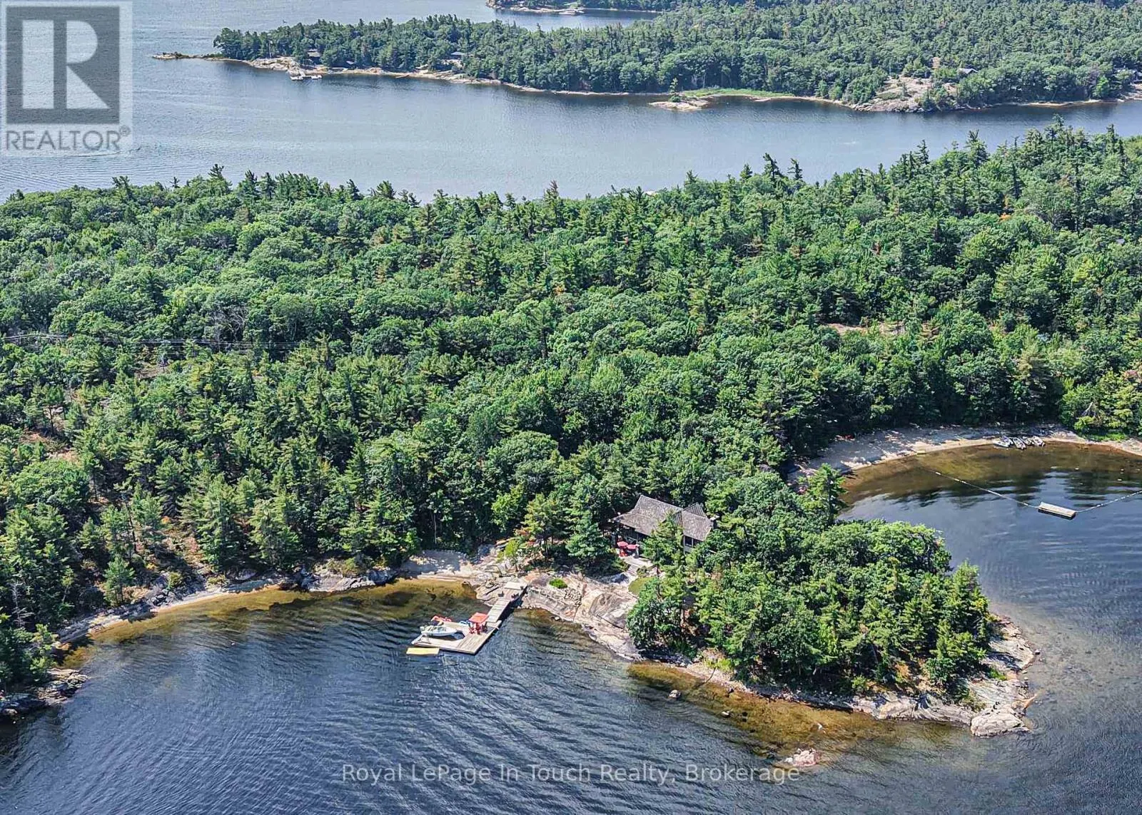4 IS 2075 ARTHUR ISLAND, GEORGIAN BAY