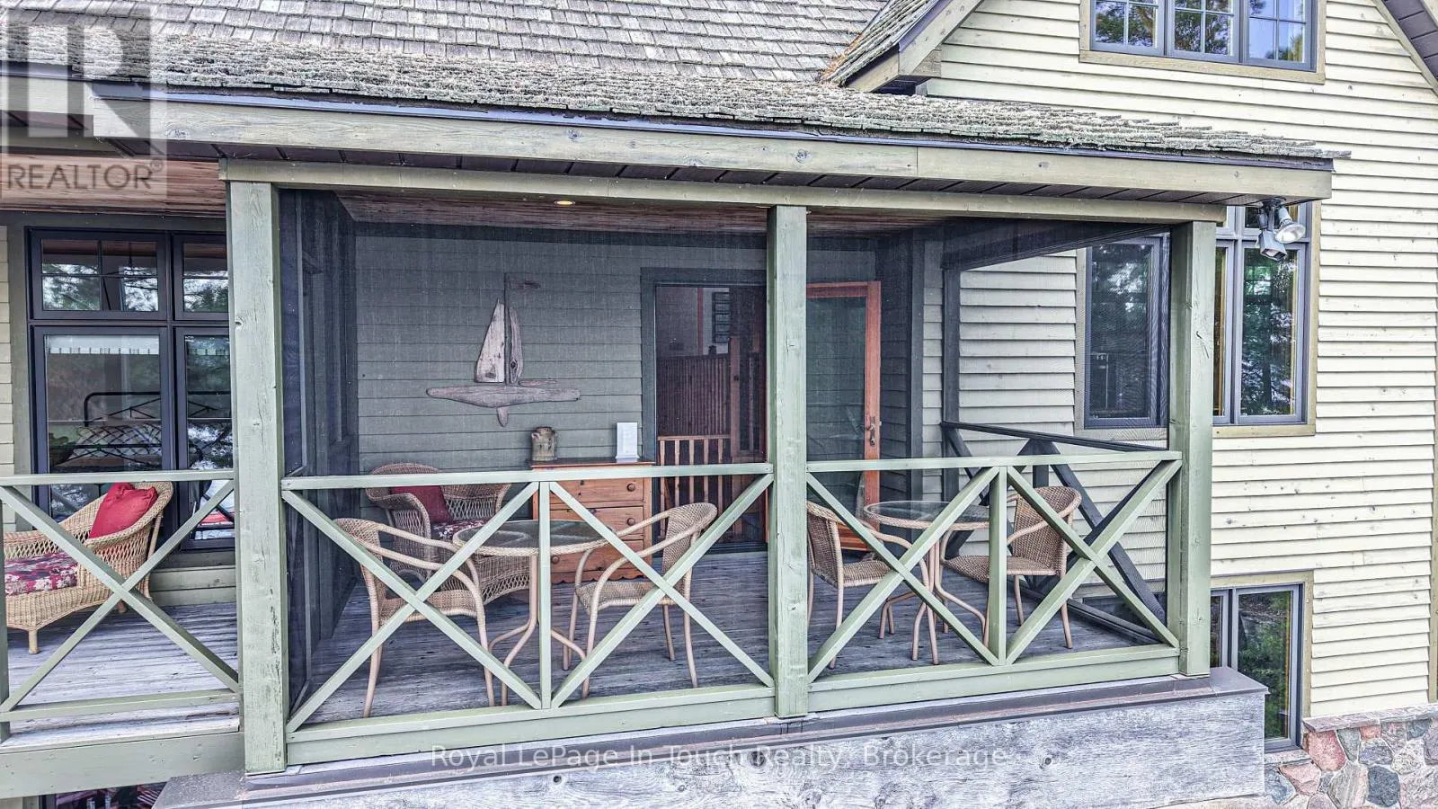 4 IS 2075 ARTHUR ISLAND, GEORGIAN BAY