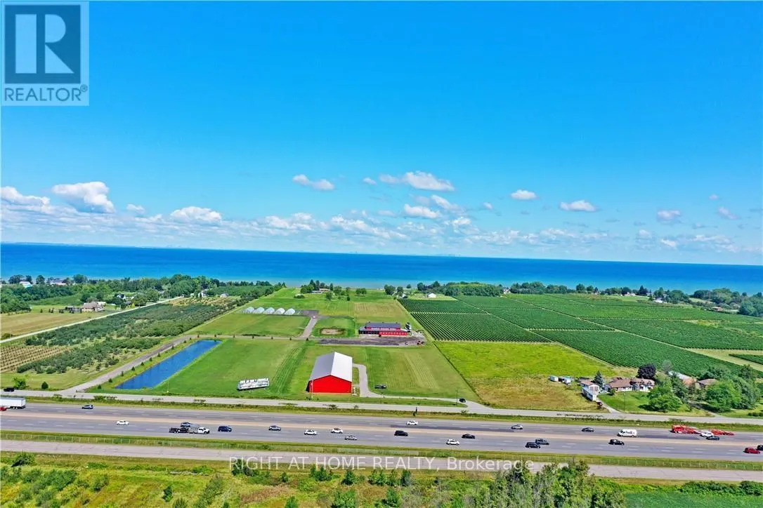 4581 SERVICE ROAD N