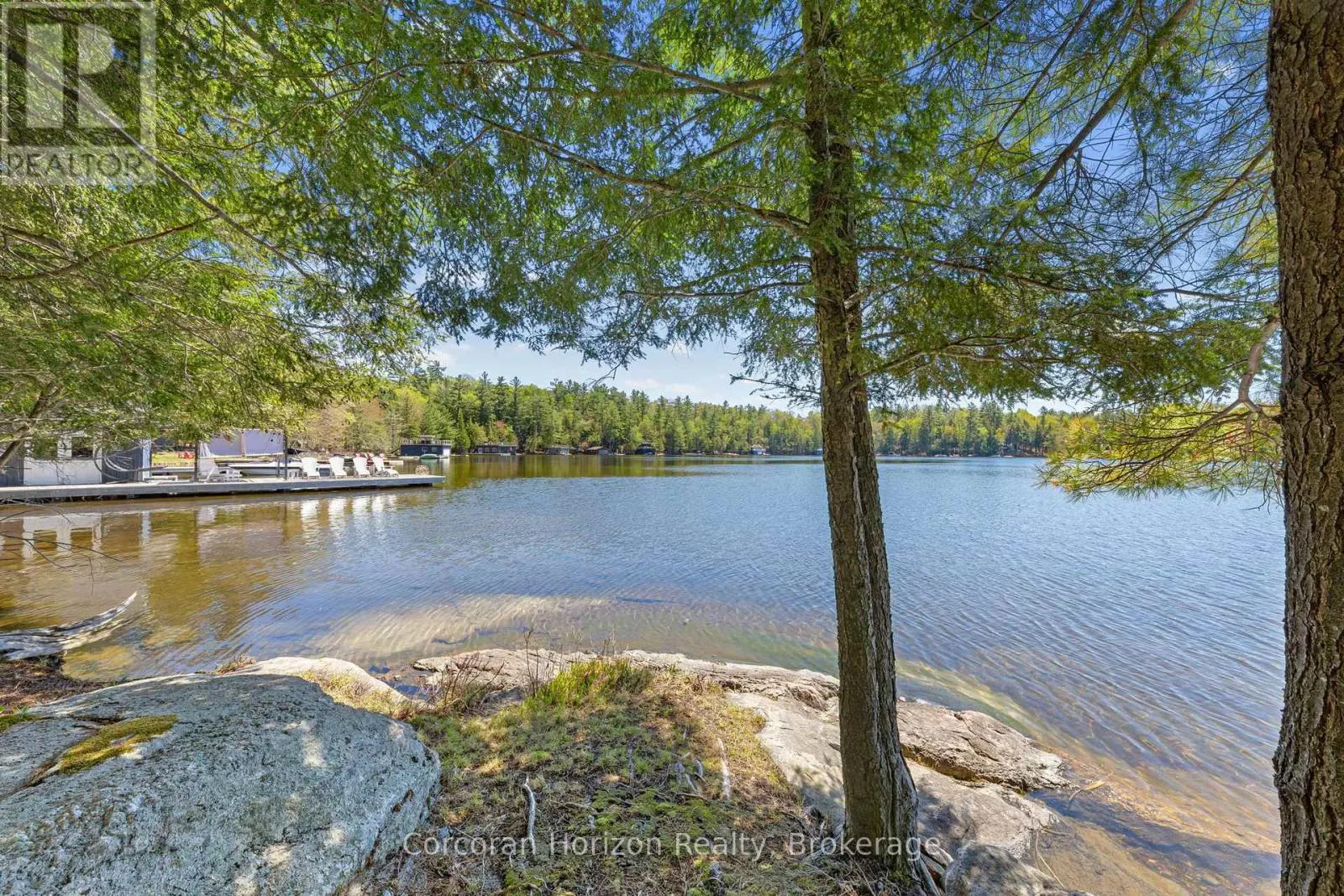 1054 FAIR-LEE PARK ROAD