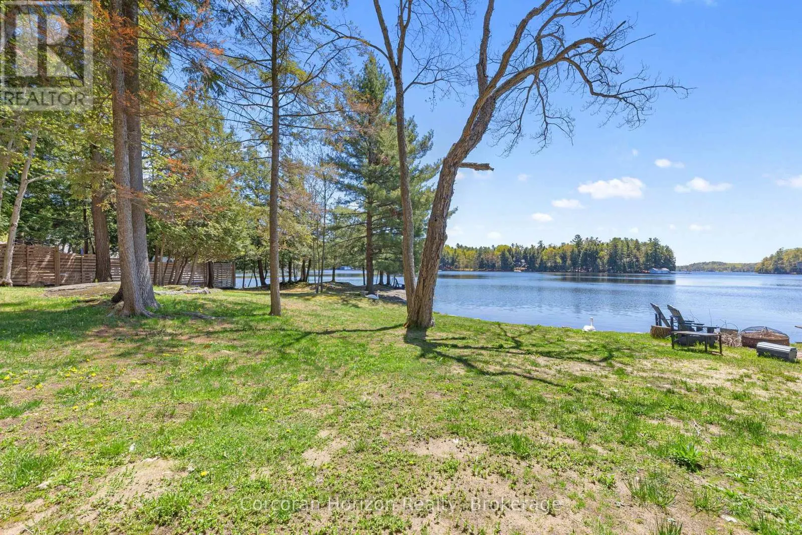 1054 FAIR-LEE PARK ROAD