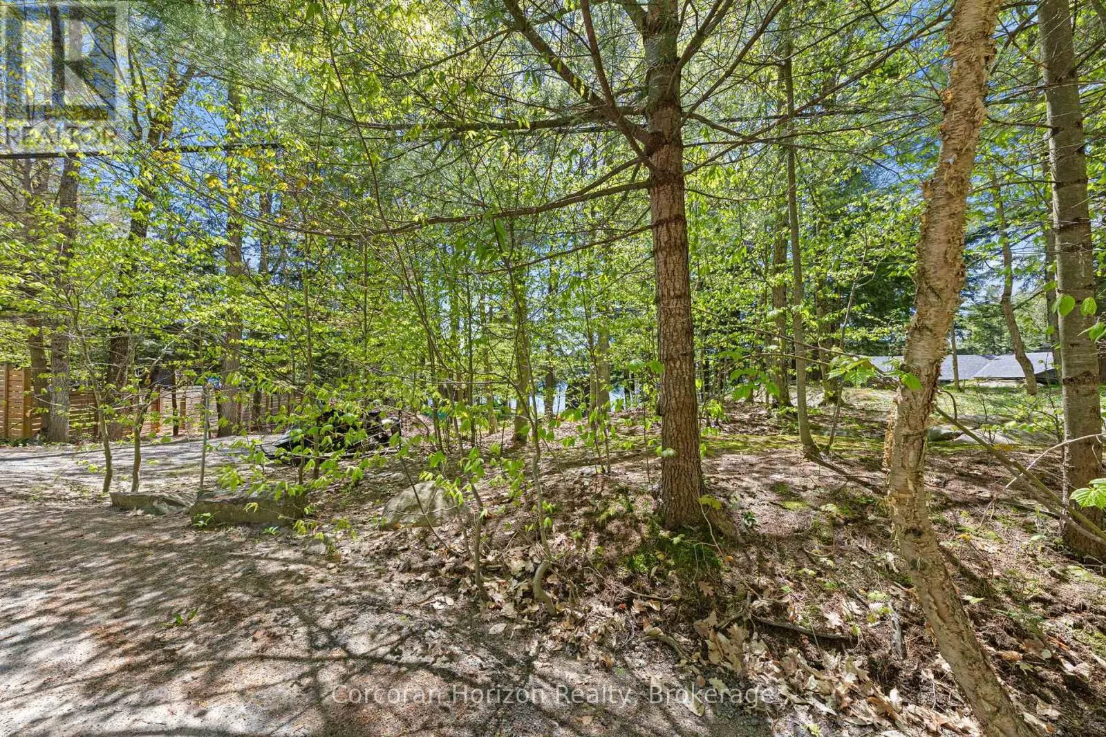 1054 FAIR-LEE PARK ROAD