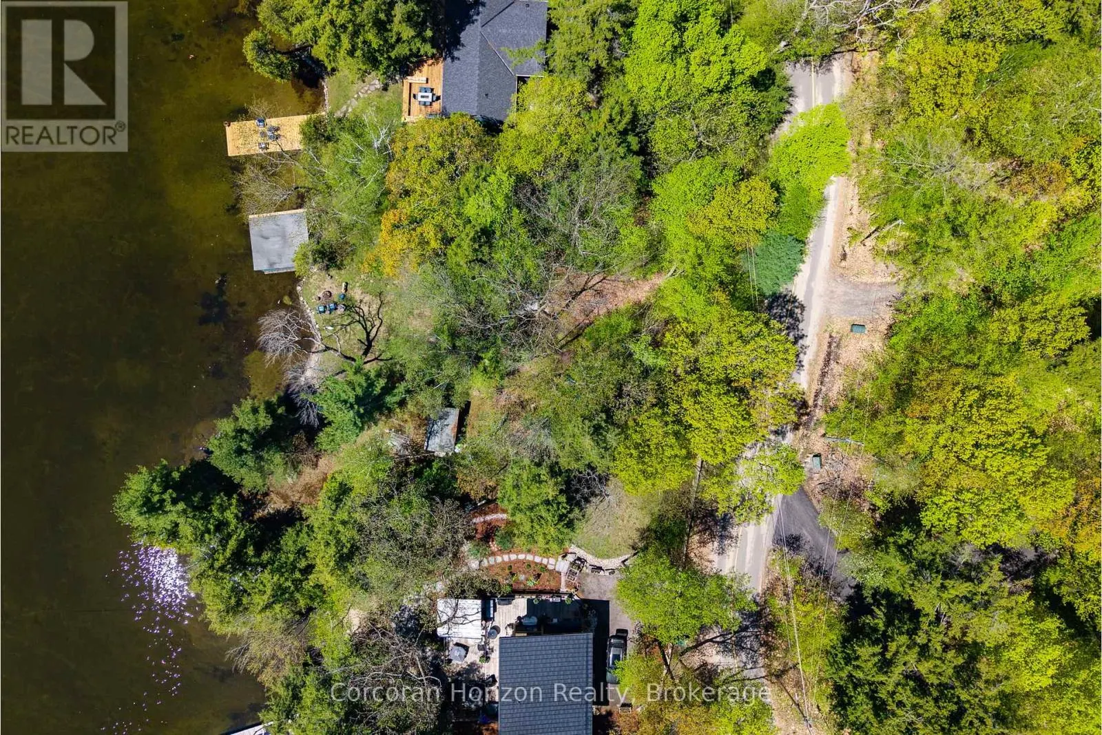 1054 FAIR-LEE PARK ROAD