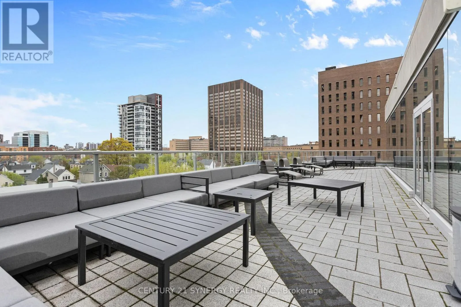 506 - 805 CARLING AVENUE