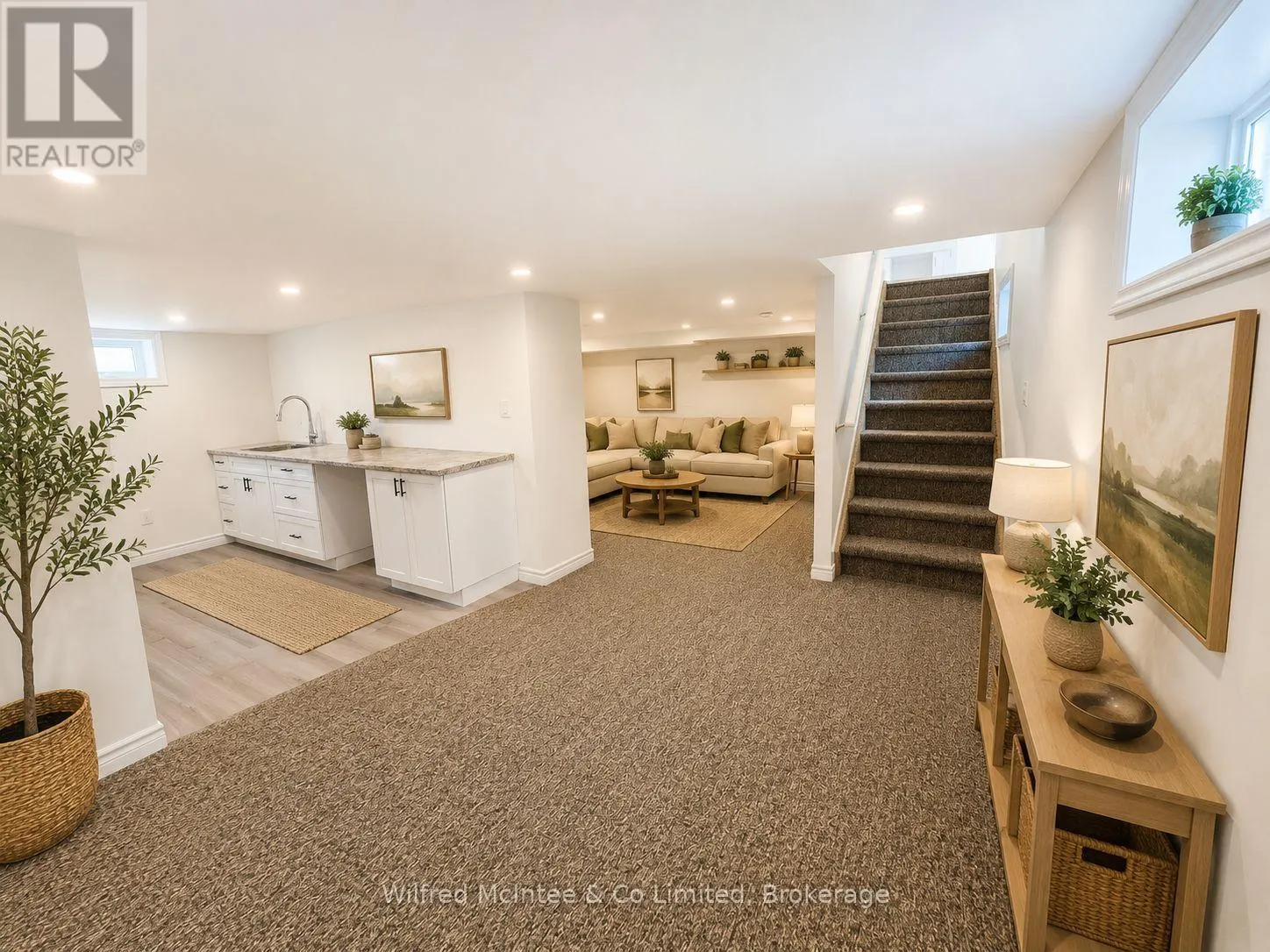 471 9TH STREET