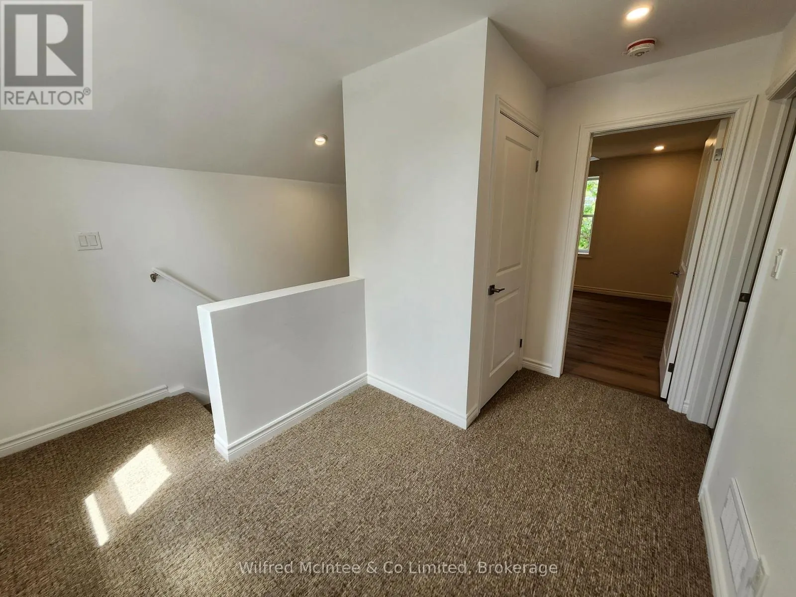 471 9TH STREET