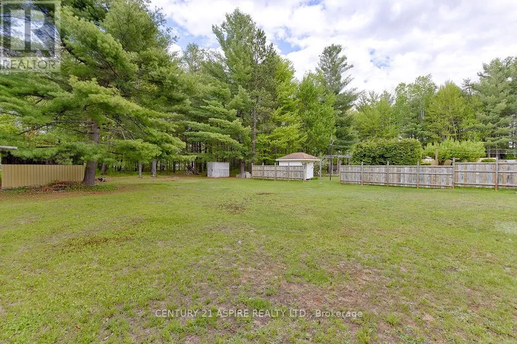 2889 PETAWAWA BOULEVARD
