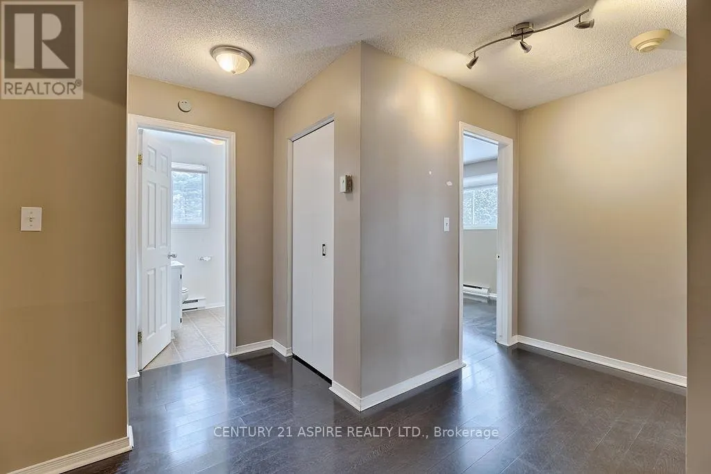 2889 PETAWAWA BOULEVARD