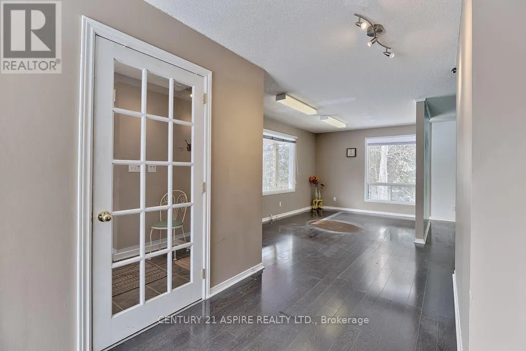 2889 PETAWAWA BOULEVARD