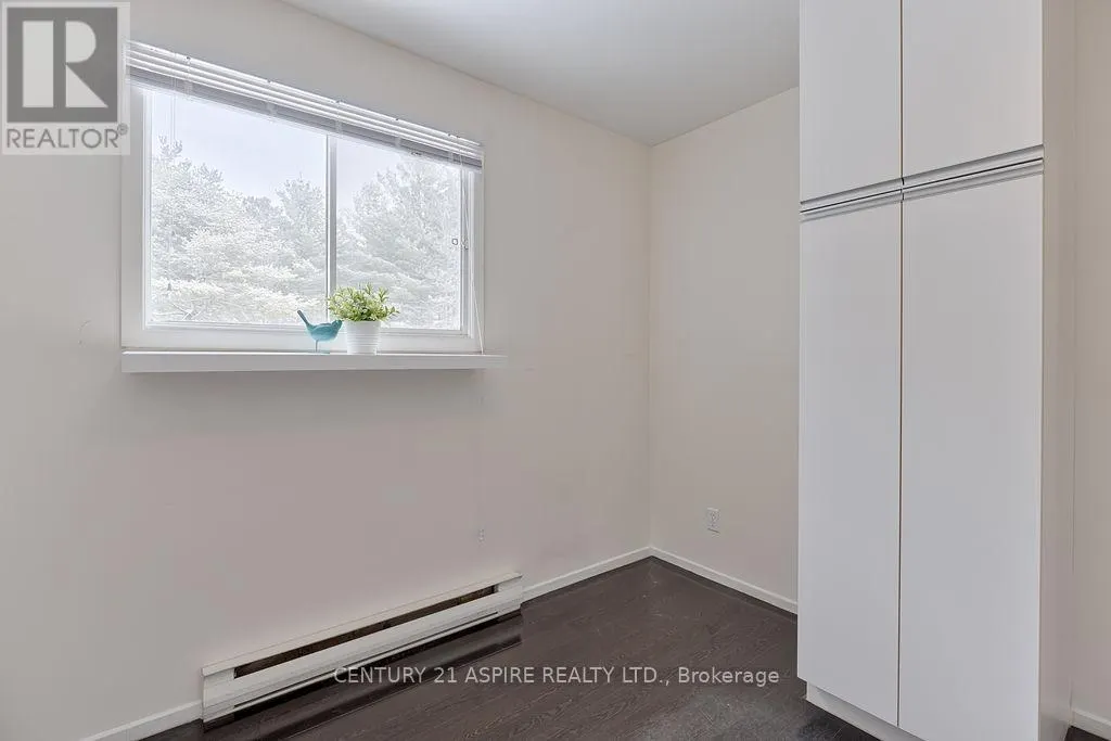 2889 PETAWAWA BOULEVARD