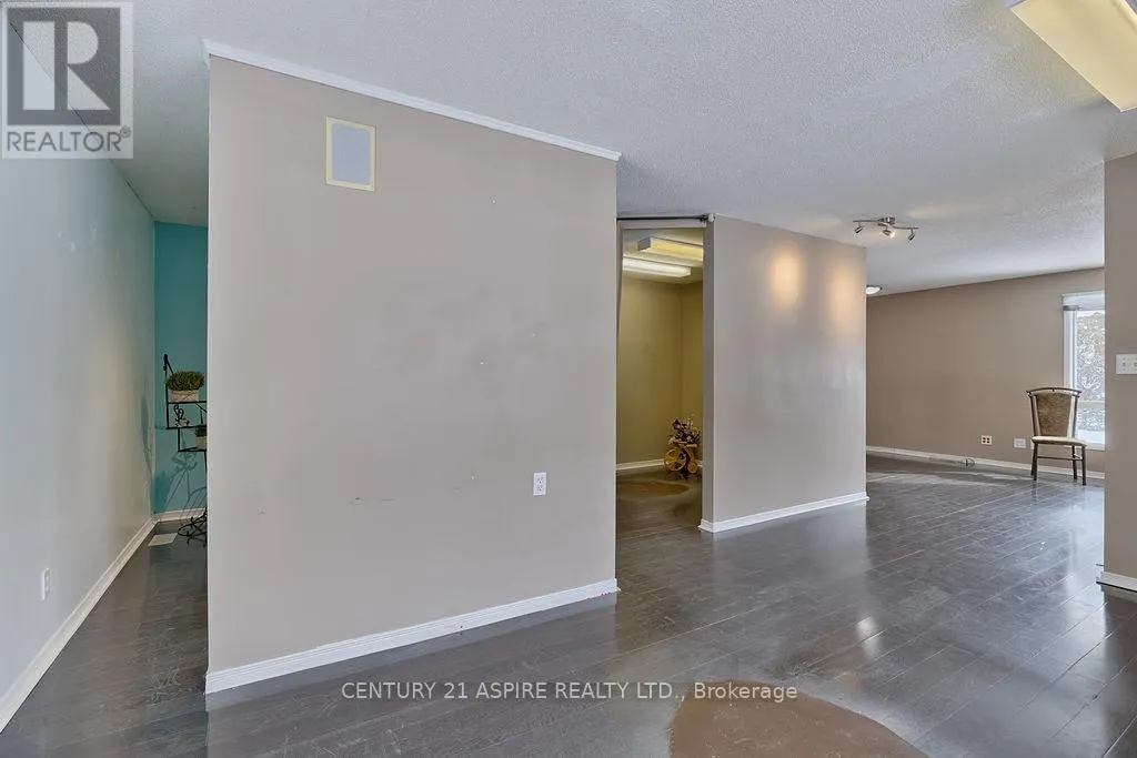 2889 PETAWAWA BOULEVARD