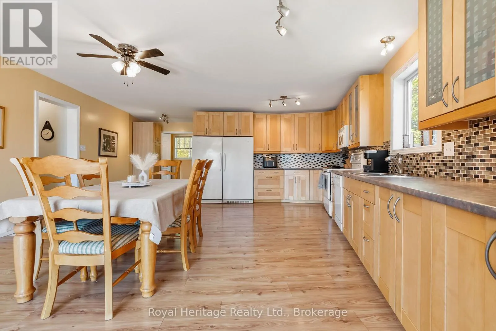 16 FIRE ROUTE 122