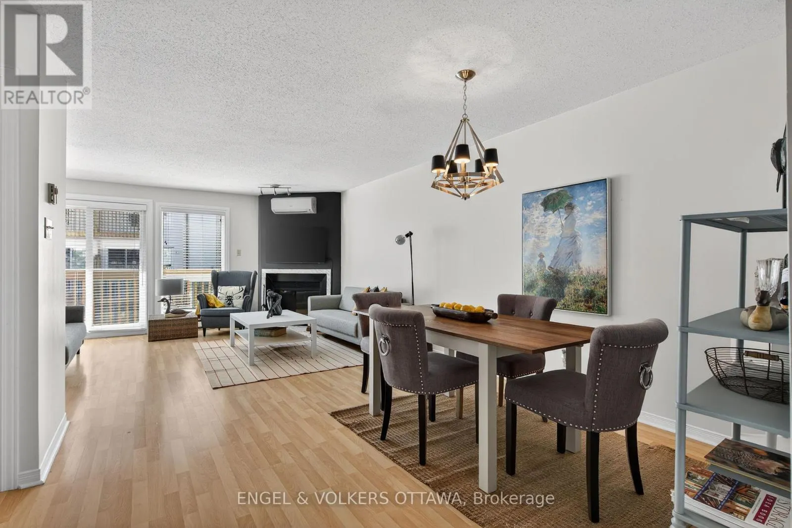211 BRISTON PRIVATE