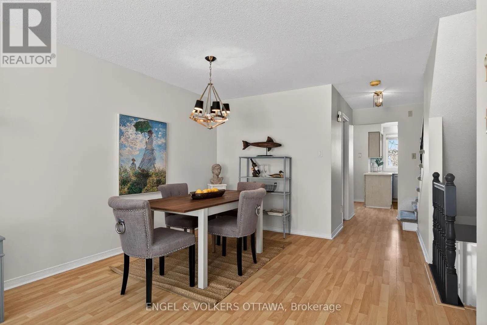 211 BRISTON PRIVATE