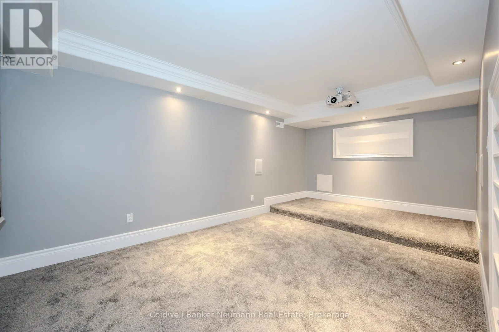 32 FOREST RIDGE ROAD