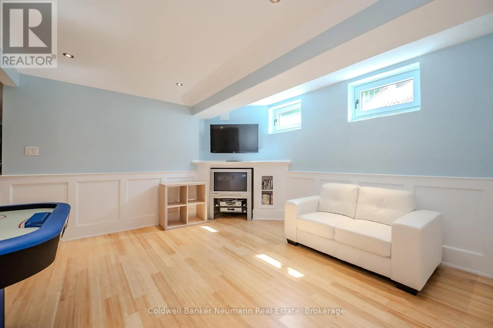 32 FOREST RIDGE ROAD