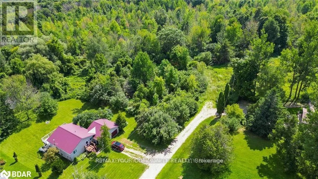 9 LAELA CRESCENT