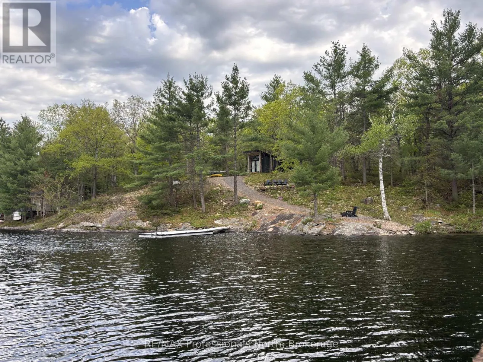 303 NINE MILE LAKE