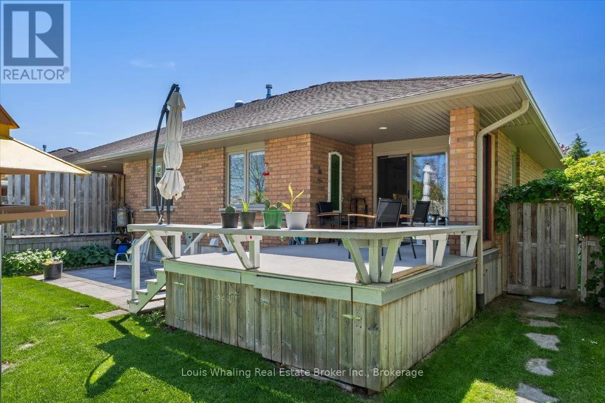 113 B 13TH AVENUE