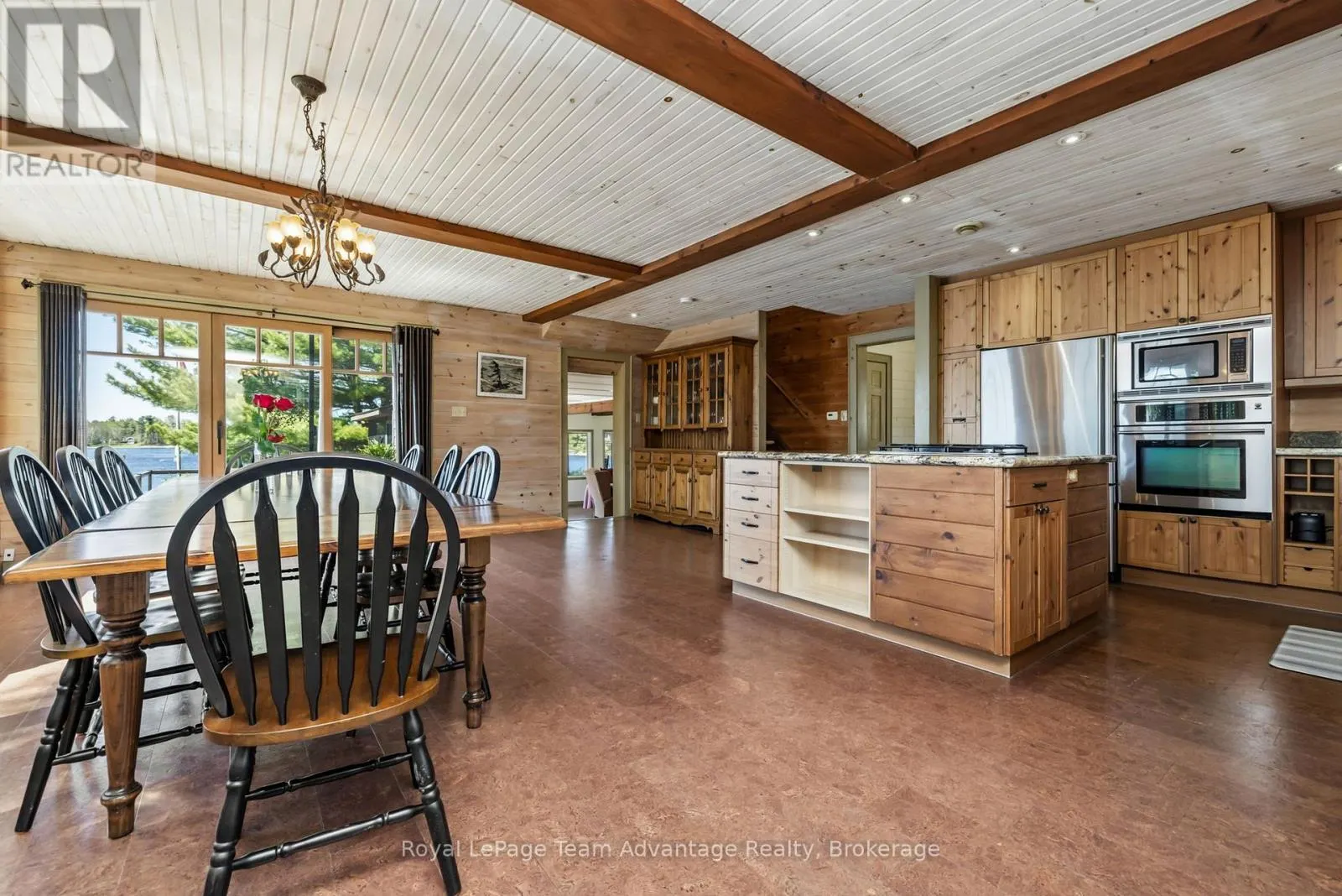 121 RATTLEBEAR DRIVE