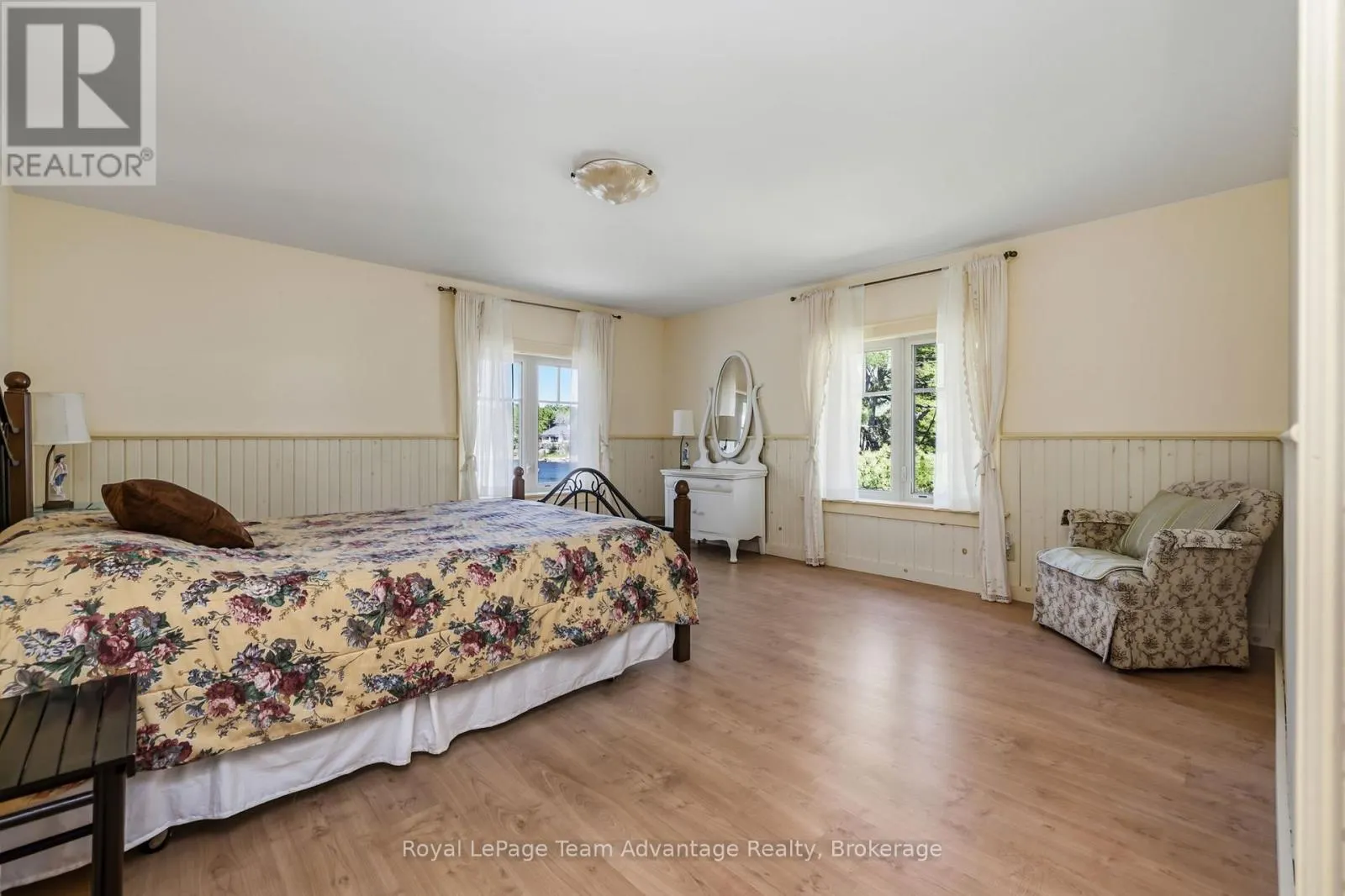 121 RATTLEBEAR DRIVE