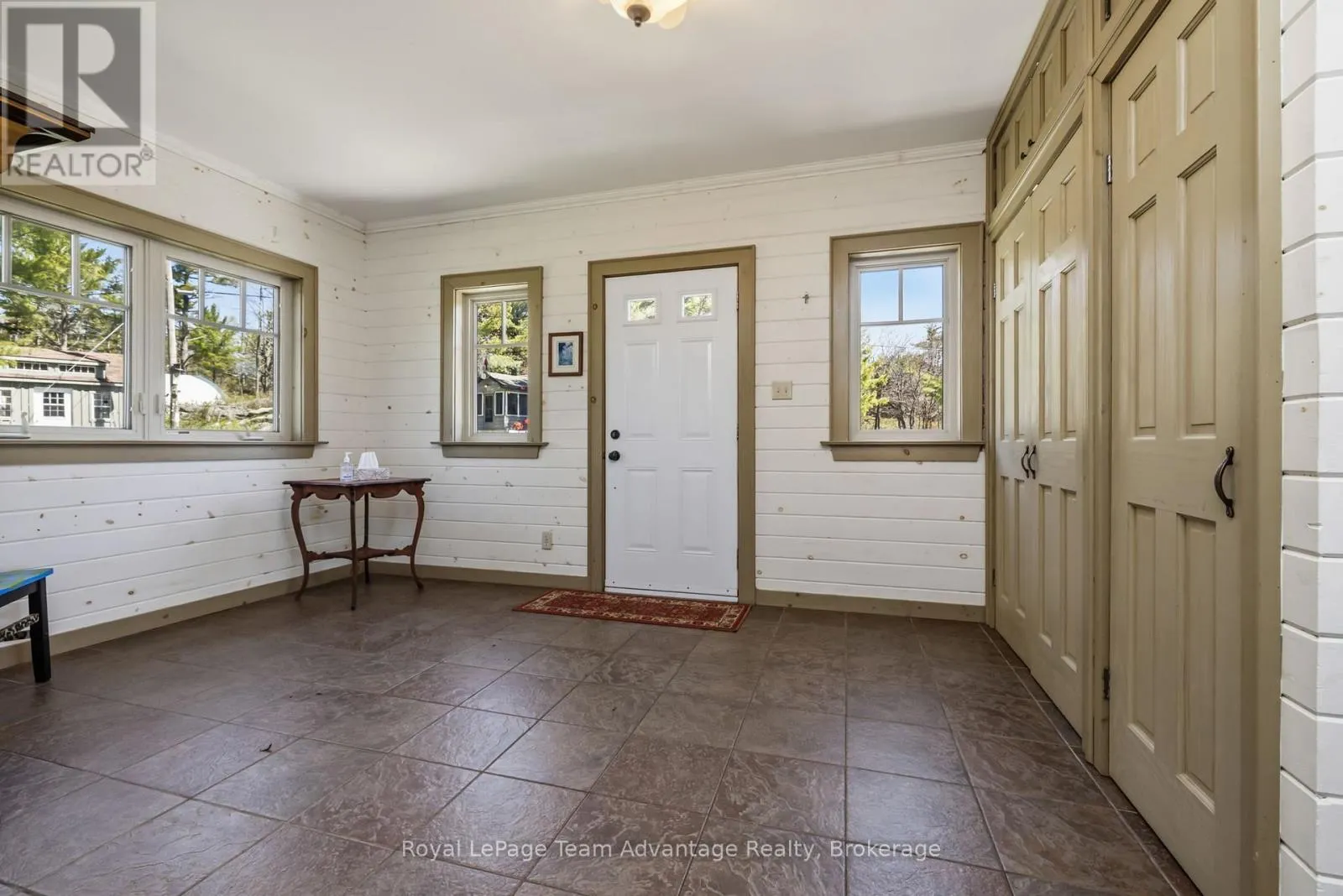 121 RATTLEBEAR DRIVE