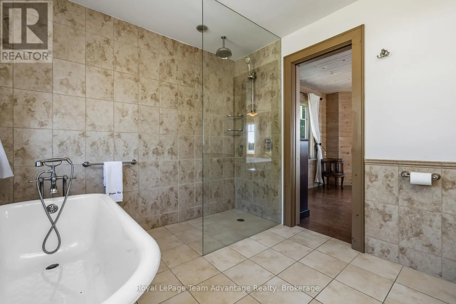 121 RATTLEBEAR DRIVE