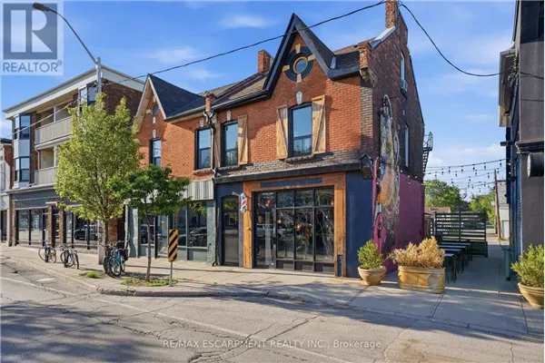 355 BARTON STREET E