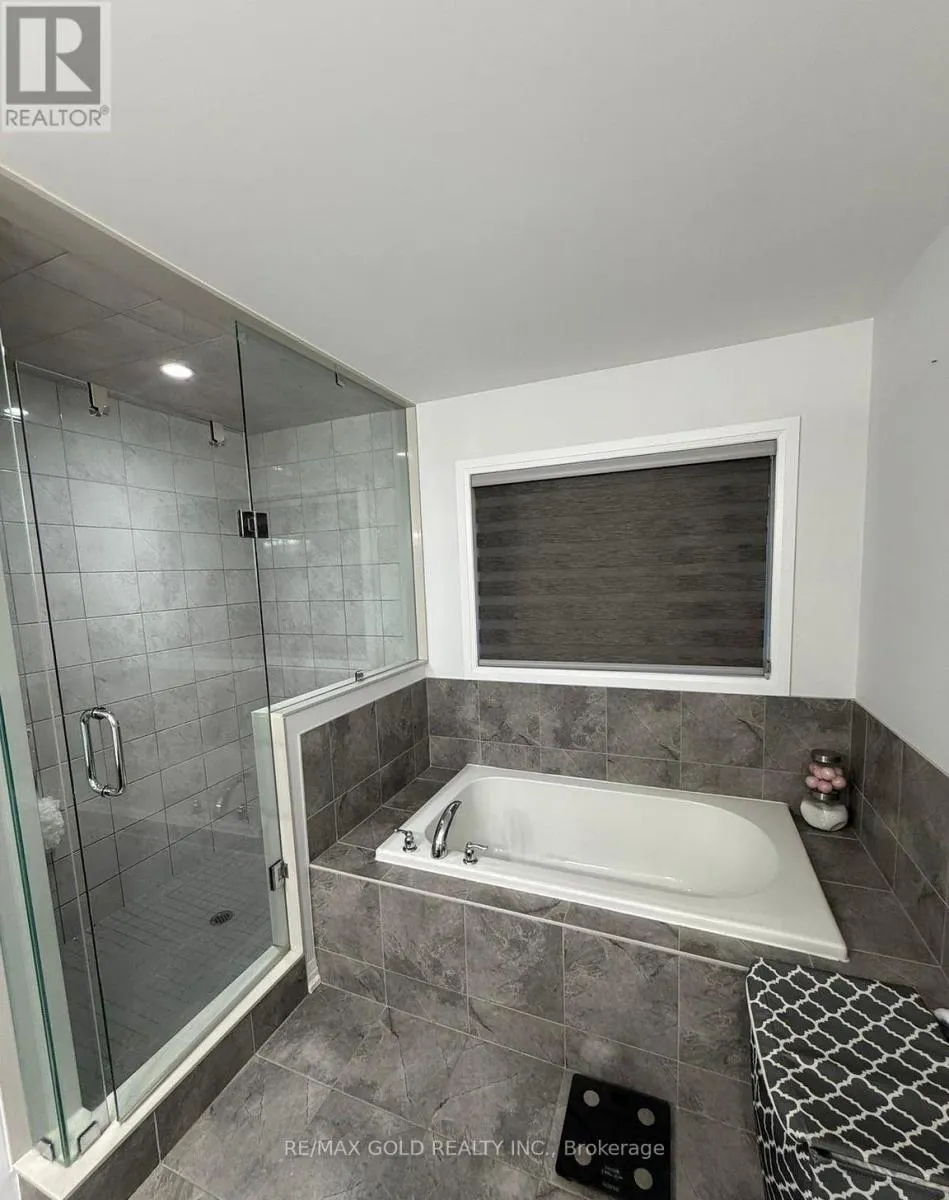 109 SILVERWOOD CRESCENT